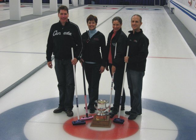 CDS Curling-28_Winning Team